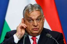 Орбан назвал помощь Украине бездонной тратой денег