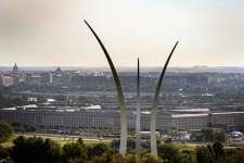 Пентагон запретил отправлять секс-игрушки американским военным