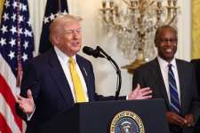 США столкнулись с рекордным скачком торгового дефицита