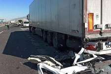 Отдыхавшая с семьей в Европе туристка не выжила в аварии с грузовиком на глазах у детей