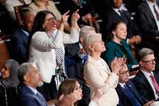 Конгрессвумен США послала на три буквы силовиков на выступлении Трампа