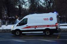В Санкт-Петербурге школьница выпала с 20-го этажа и выжила