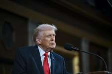Трамп заявил о переговорах с «нужными людьми» в Иране