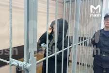 Плачущая российская модель попала на видео